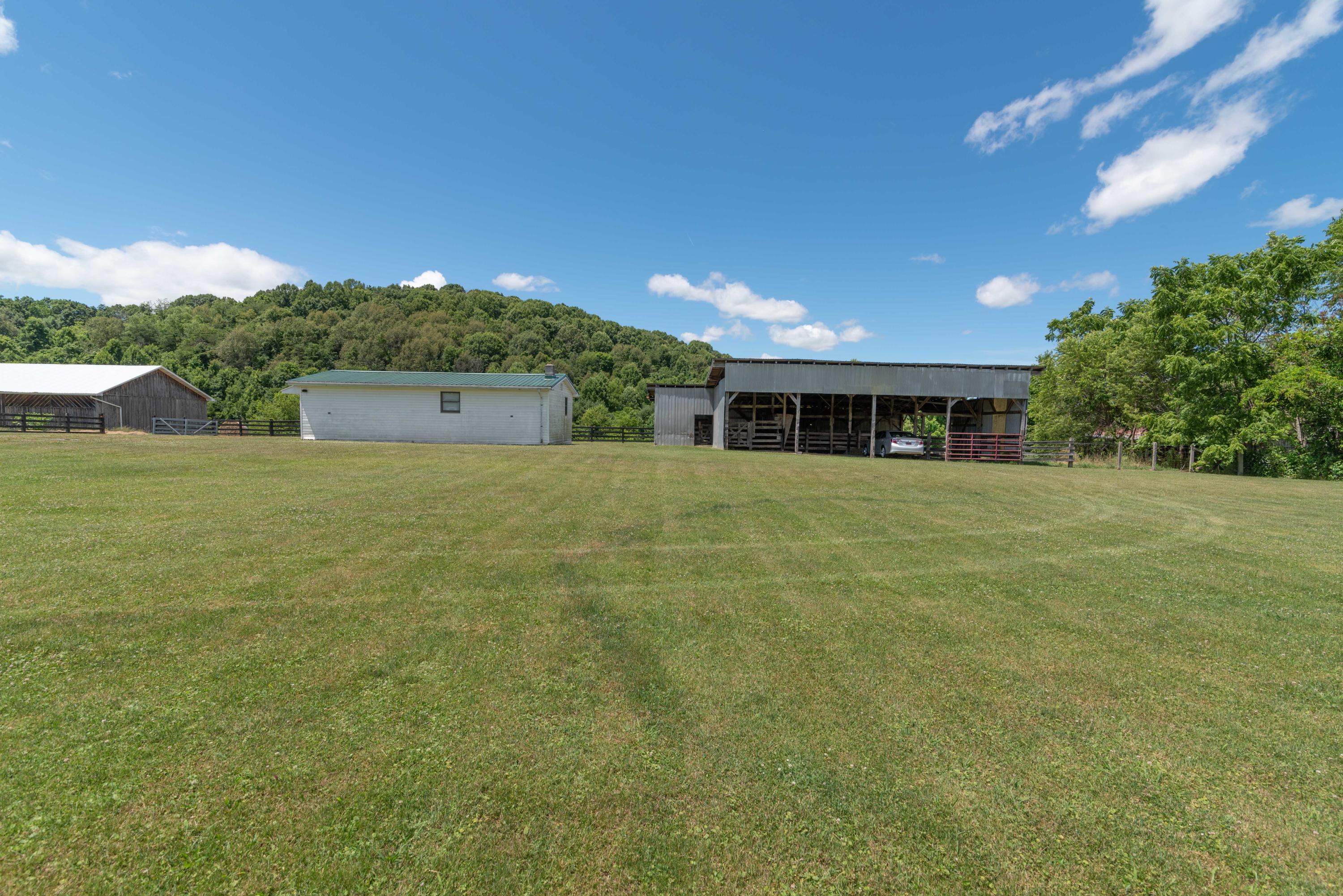 24182 Johnson Chapel Road Bristol, VA 24202 - Photo 32 of 46 24218 Johnson Chapel-41