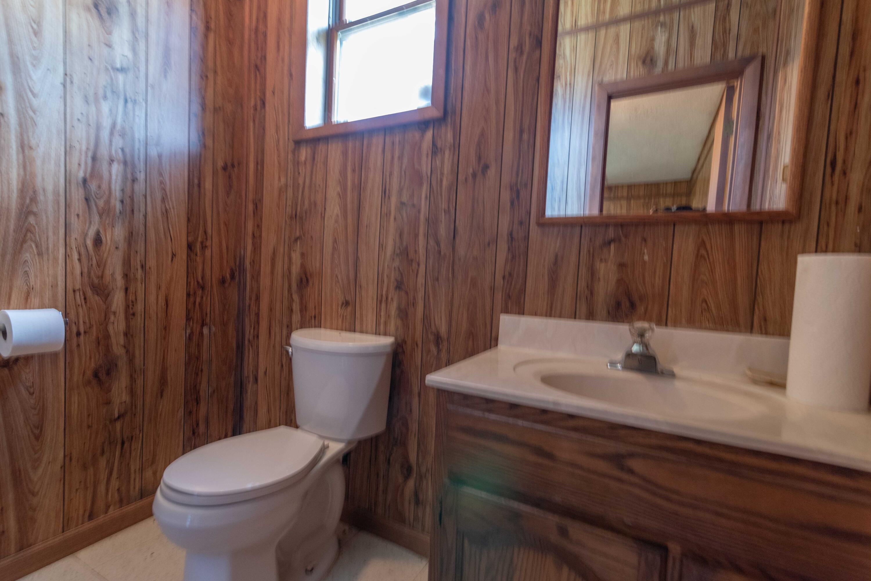 24182 Johnson Chapel Road Bristol, VA 24202 - Photo 41 of 46 24218 Johnson Chapel-50