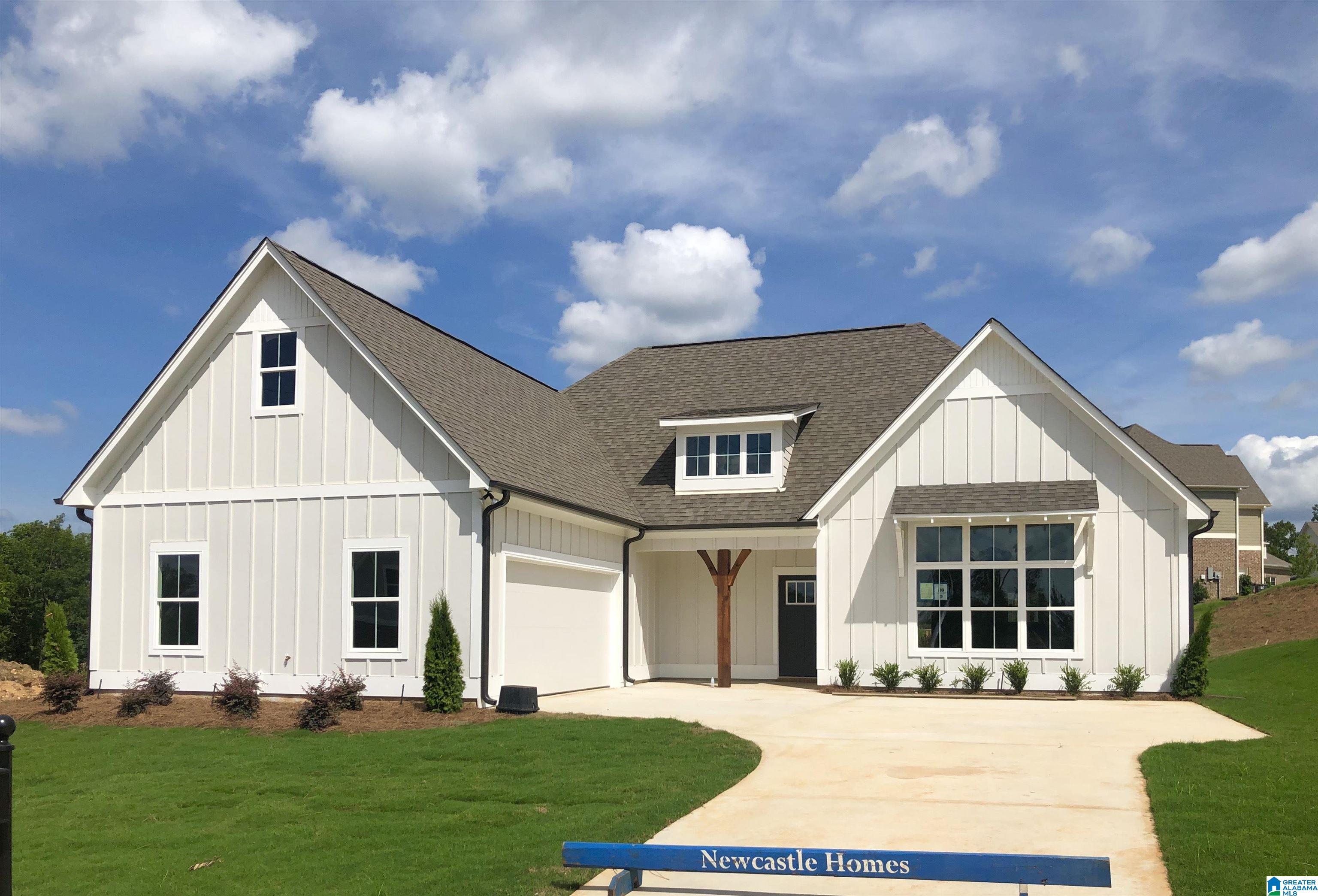 1181 Camellia Ridge Drive Pelham, AL 35124 - Photo 2 of 35