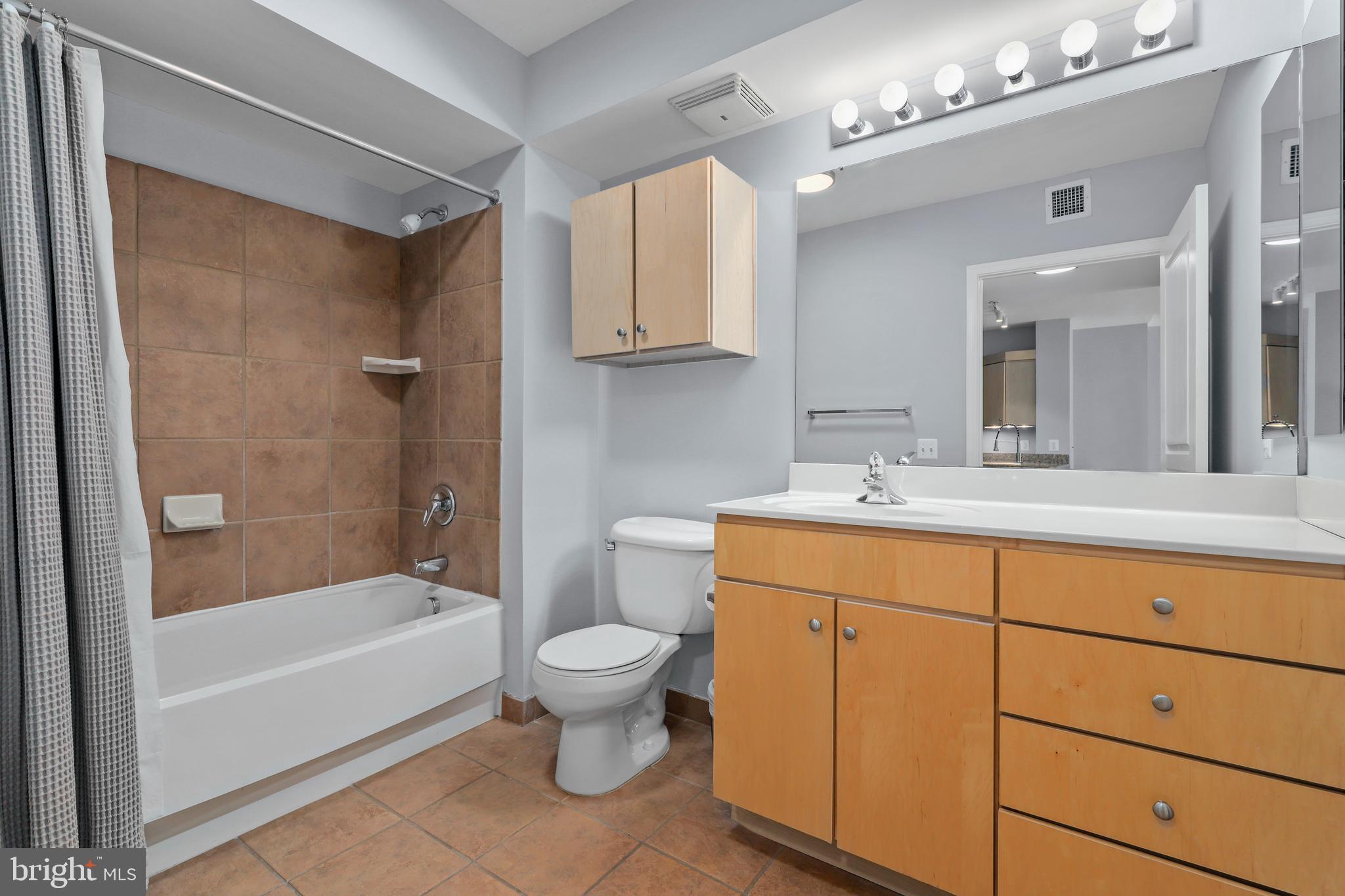 616 E Street Northwest, Unit 1109 Washington, DC 20004 - Photo 15 of 56