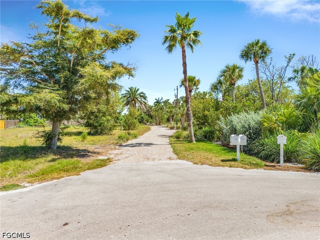 4601 Rue Belle Mer Sanibel, FL 33957 - Photo 6 of 15
