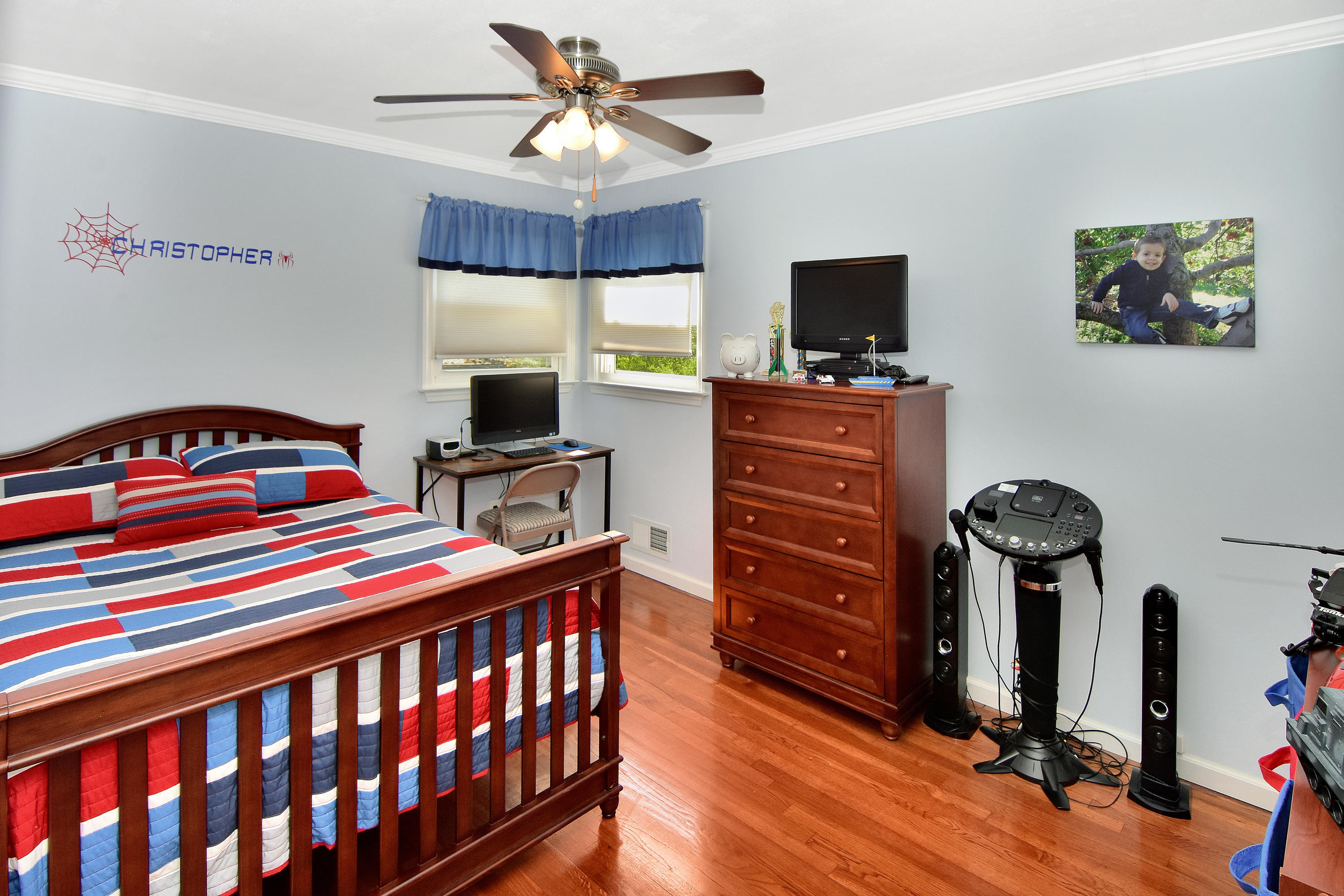 461 Beach Road Staten Island, NY 10312 - Photo 11 of 22 Bedroom 2