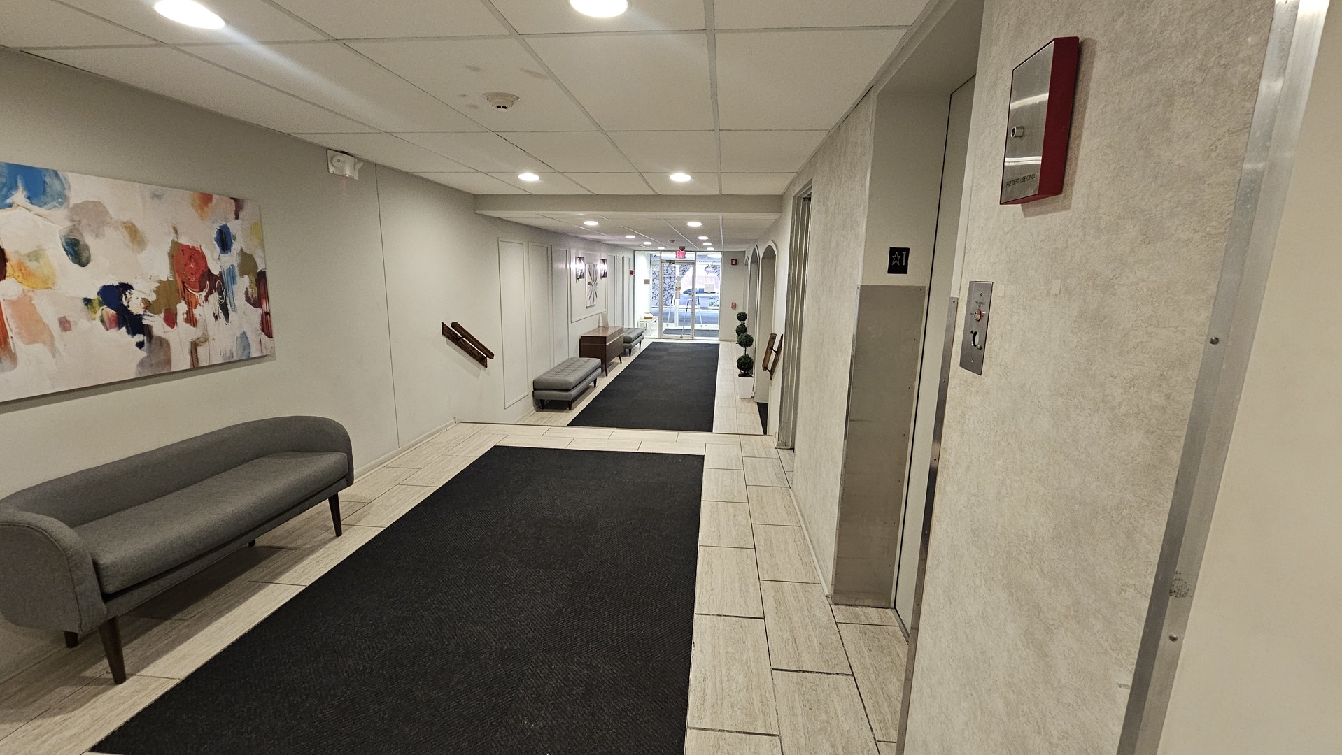 1321 South Finley Road, Unit 105 Lombard, IL 60148 - Photo 11 of 18