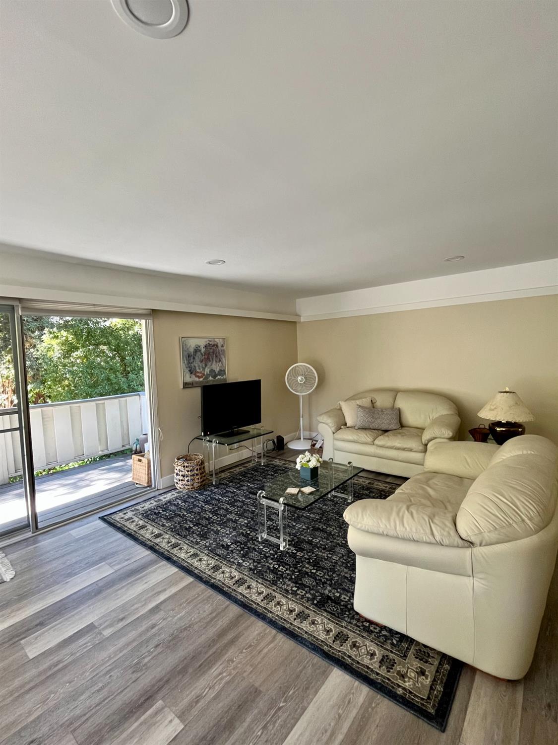 67 Brookwood Road, Unit 22 Orinda, CA 94563 - Photo 2 of 17