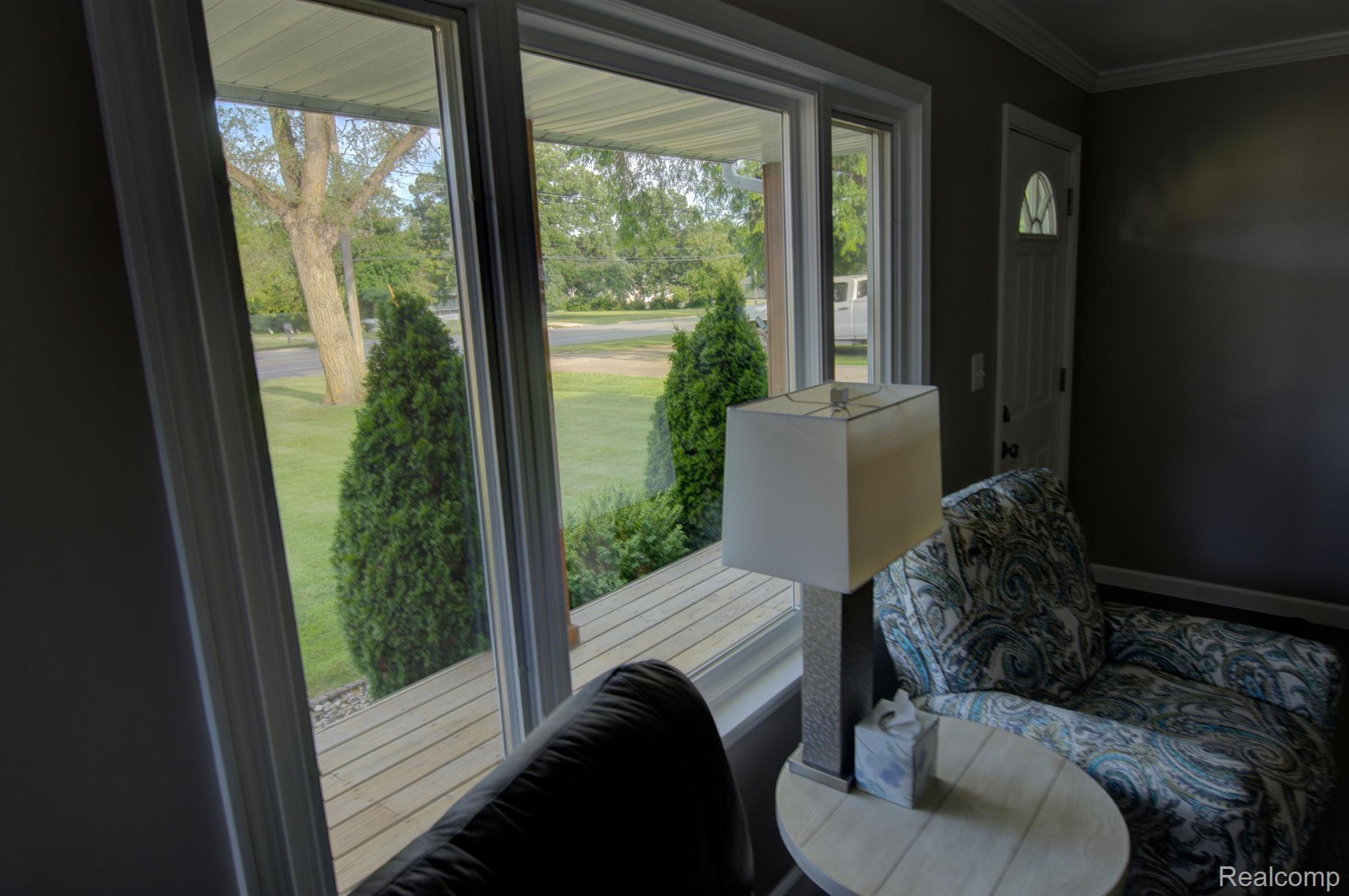 212 Elms Road Flushing, MI 48433 - Photo 9 of 41 Gallery Image 9