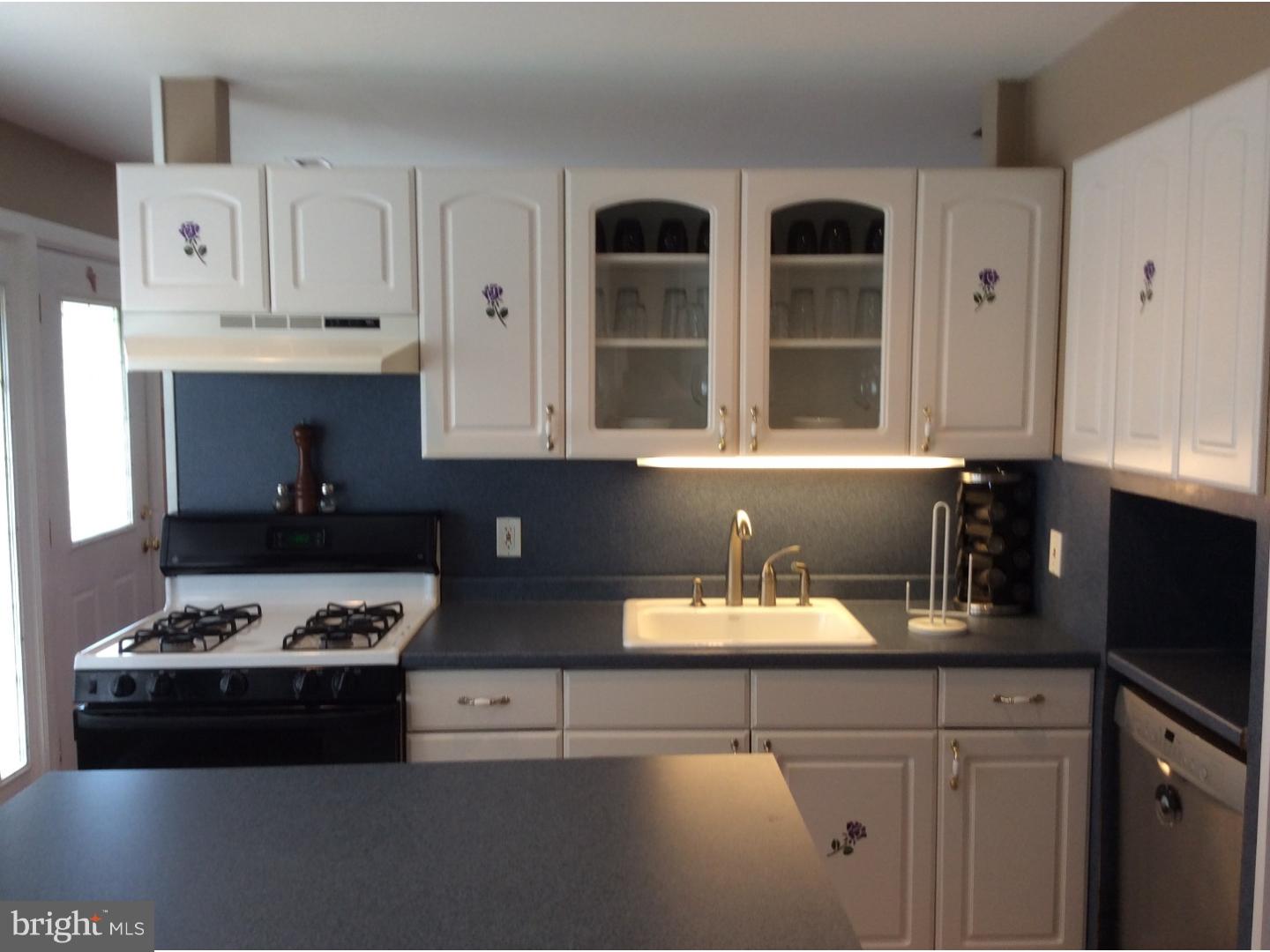 2863 Comly Road Philadelphia, PA 19154 - Photo 5 of 25 Gallery Image 5