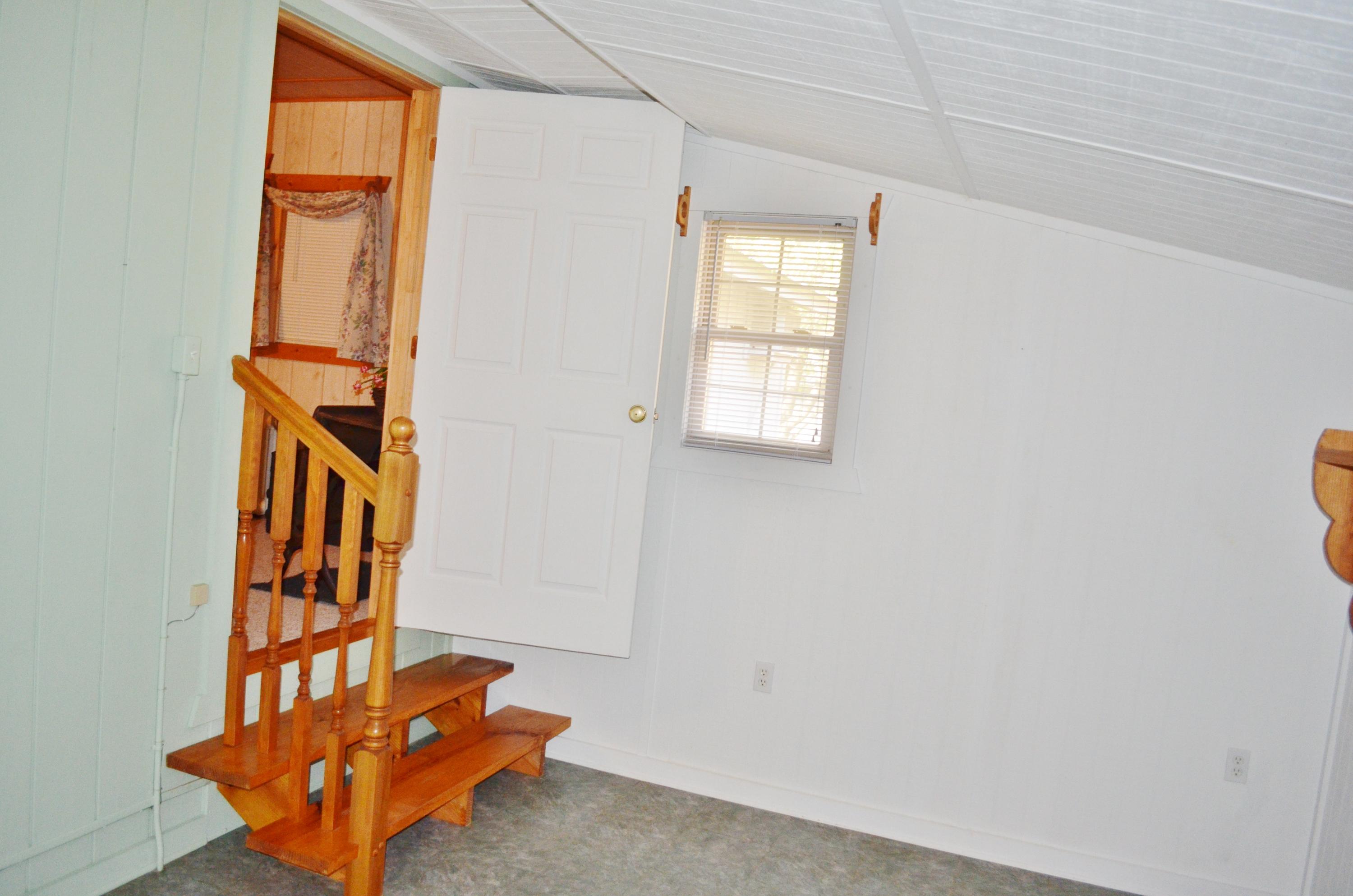 451 Mountain Road Clinton, TN 37716 - Photo 15 of 18 DSC_3474