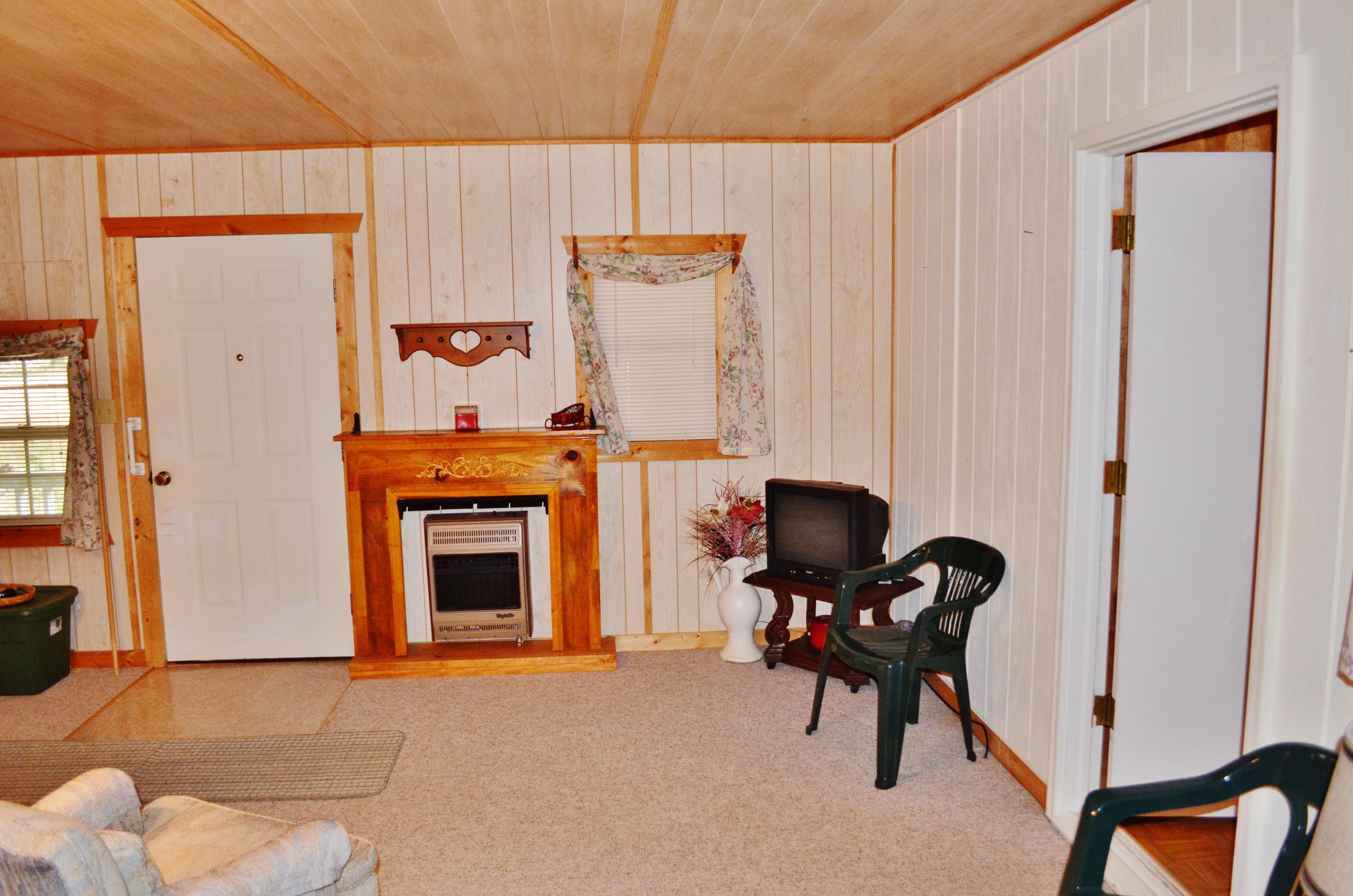 451 Mountain Road Clinton, TN 37716 - Photo 16 of 18 DSC_3475