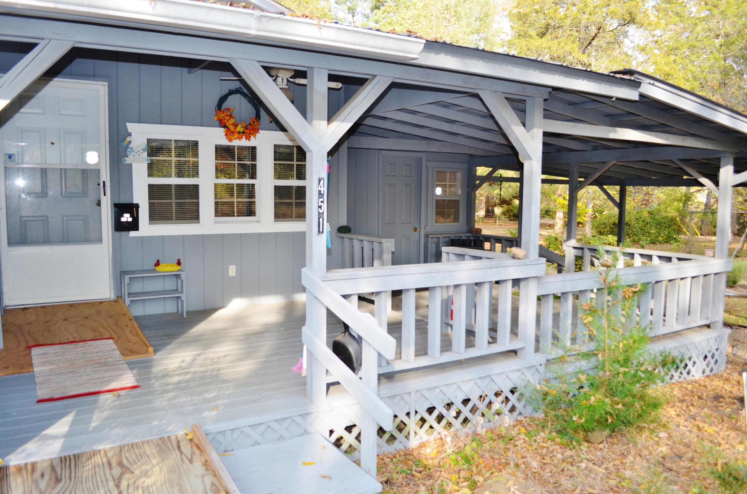 451 Mountain Road Clinton, TN 37716 - Photo 3 of 18 DSC_3455