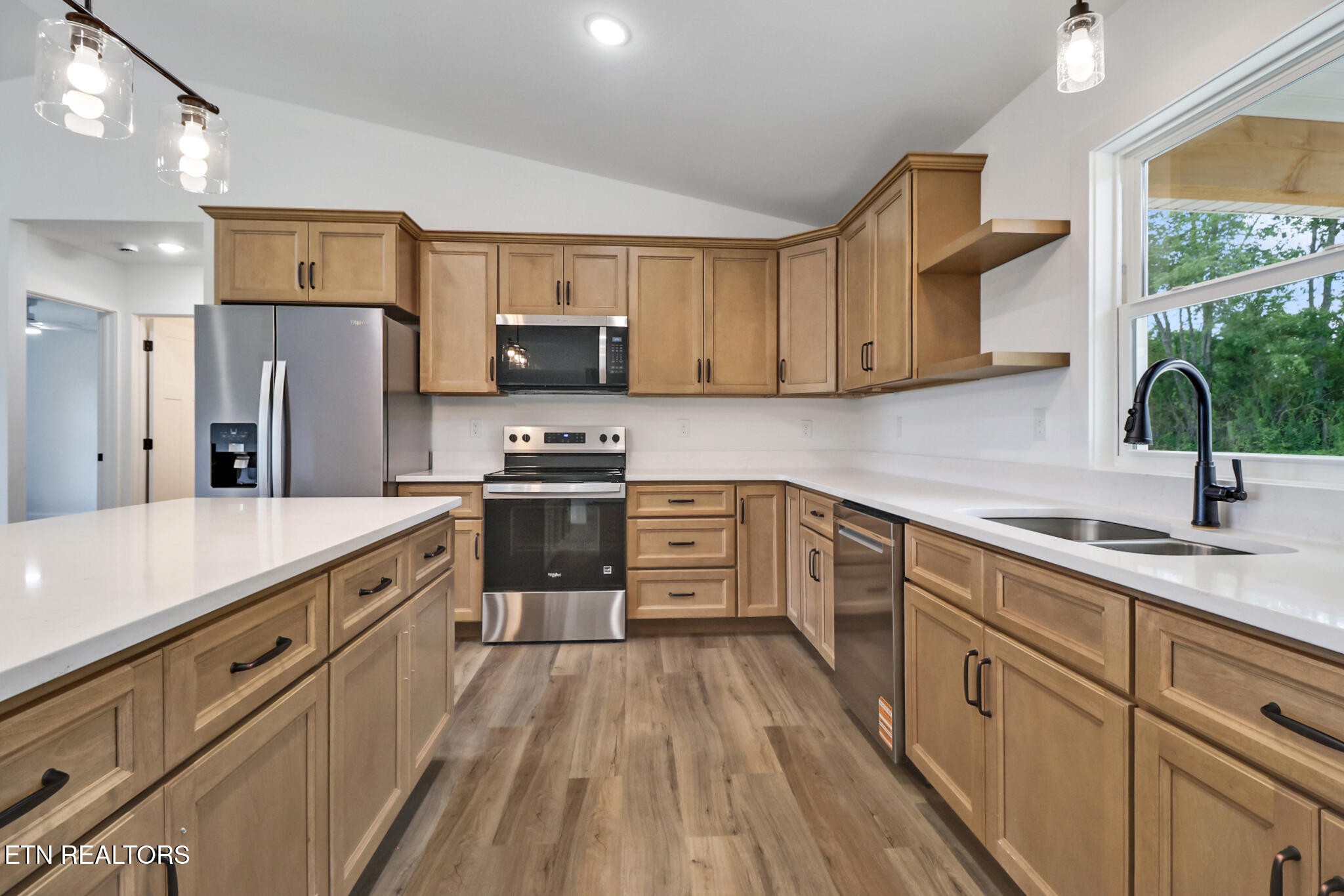 817 Hack Beaty Road Grimsley, TN 38565 - Photo 8 of 26 Gallery Image 8