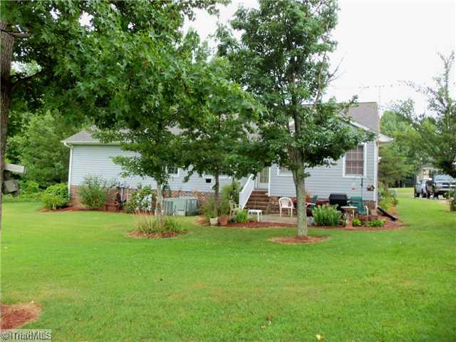 751 South Ridge Road Burlington, NC 27217 - Photo 6 of 7 Exterior Front.
