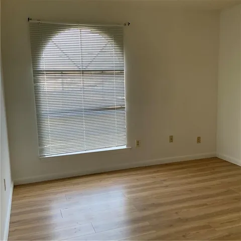 $1,350 | 3008 6th Street, Unit A, Metairie, LA 70002