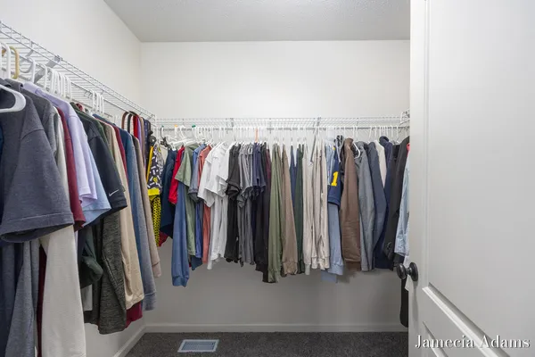 $535,000 | 511 Ivy Grove Northwest, Grand Rapids, MI 49534