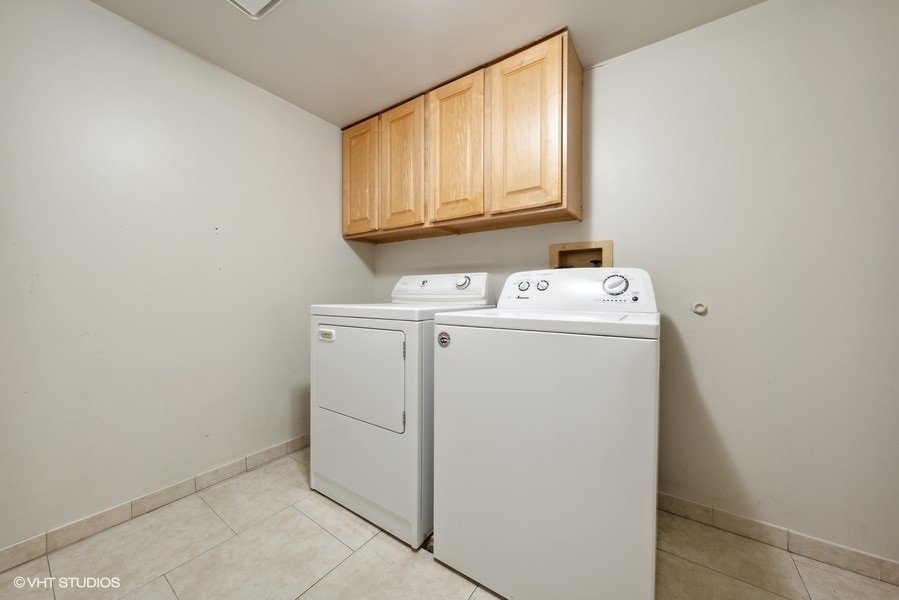 1824 Red Bud Road Bolingbrook, IL 60490 - Photo 21 of 22 a utility room with dryer and washer