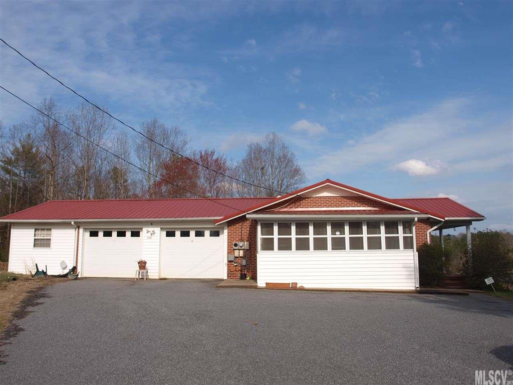 890 Cape Hickory Road Hickory, NC 28601 - Photo 16 of 21 Gallery Image 16