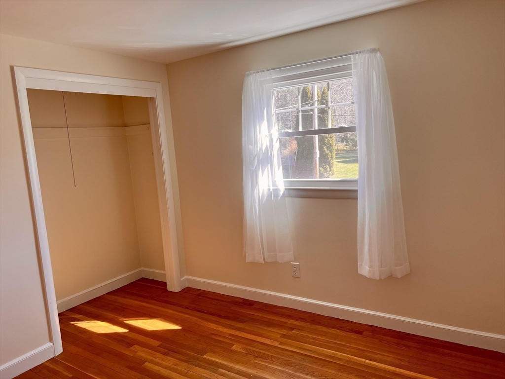105 Parker Road Wellesley, MA 02482 - Photo 10 of 12