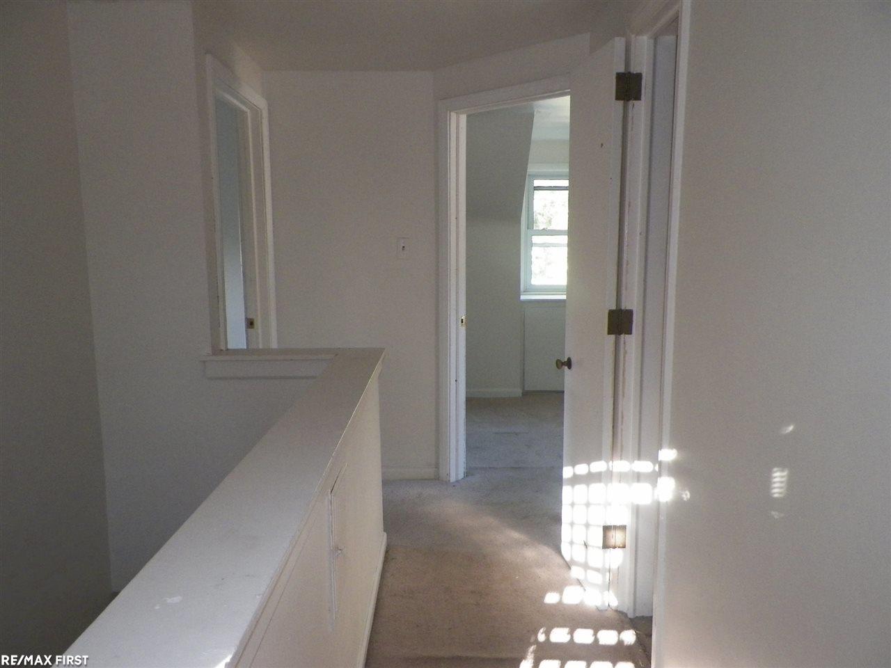 3944 Balfour Road Detroit, MI 48224 - Photo 18 of 30 31299321-17.JPG