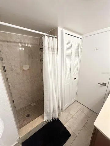 $2,900 | 400 Island Way, Unit 206, Clearwater Beach, FL 33767