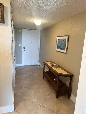 $2,900 | 400 Island Way, Unit 206, Clearwater Beach, FL 33767