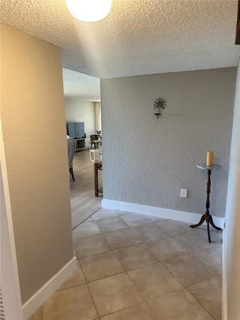 $2,900 | 400 Island Way, Unit 206, Clearwater Beach, FL 33767