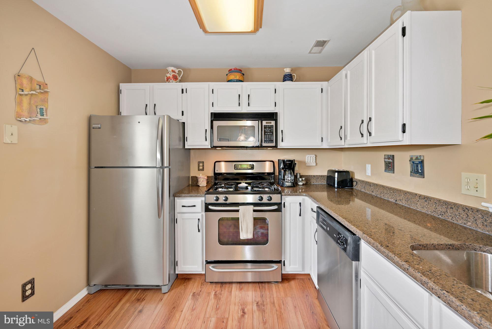 808 Quail Road Marlton, NJ 08053 - Photo 11 of 35