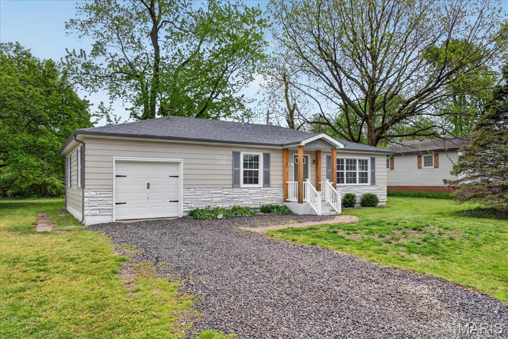 108 Alice Drive O'Fallon, IL 62269 - Photo 2 of 24