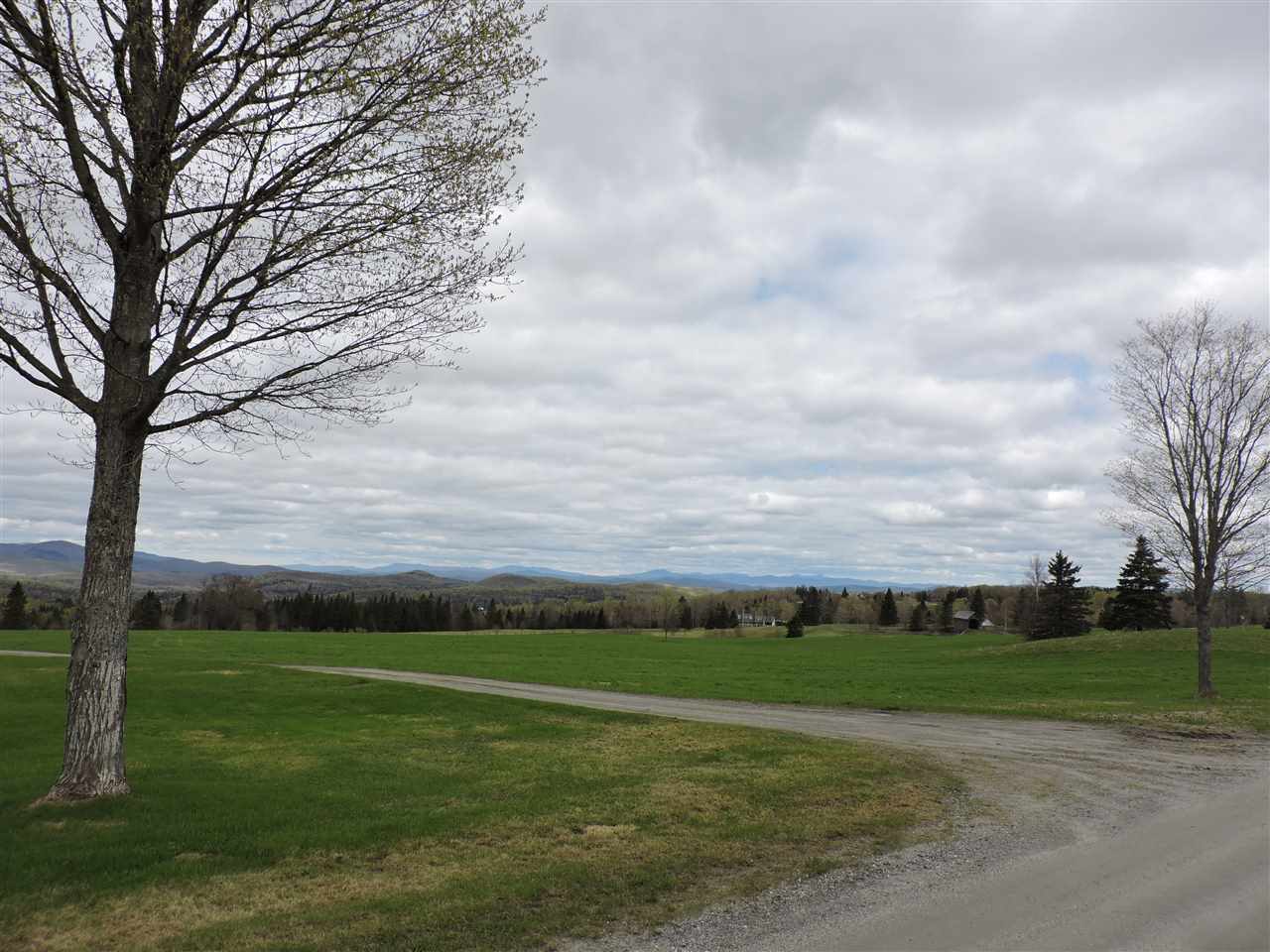 332 Dubray Road Cabot, VT 05647 - Photo 14 of 15