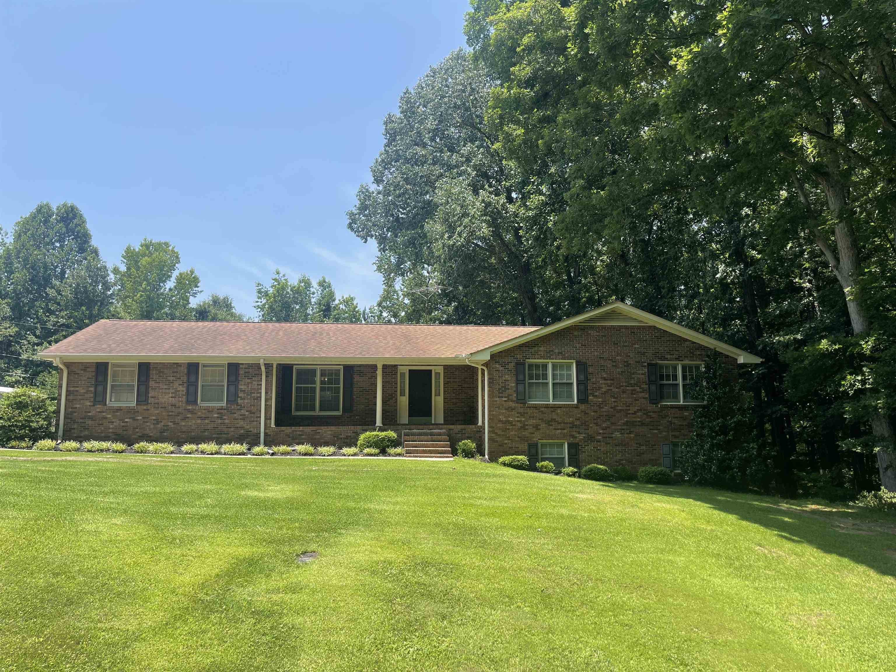 220 Brookfield Road Roebuck, SC 29376 - Photo 1 of 32 Gallery Image 1