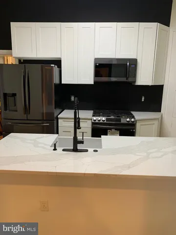 $509,900 | 117 Rochelle Avenue, Philadelphia, PA 19128