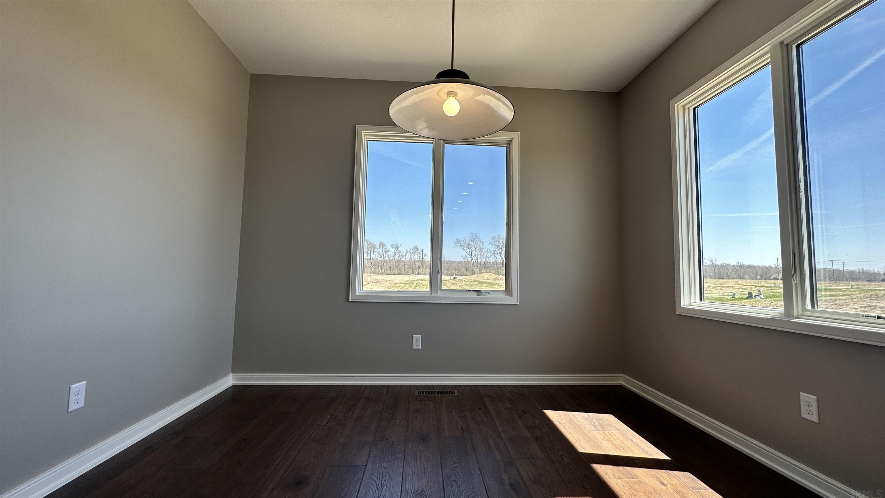 17818 Boeing Pass, Unit 19 Ridley Park, PA 46748 - Photo 22 of 36 Gallery Image 22