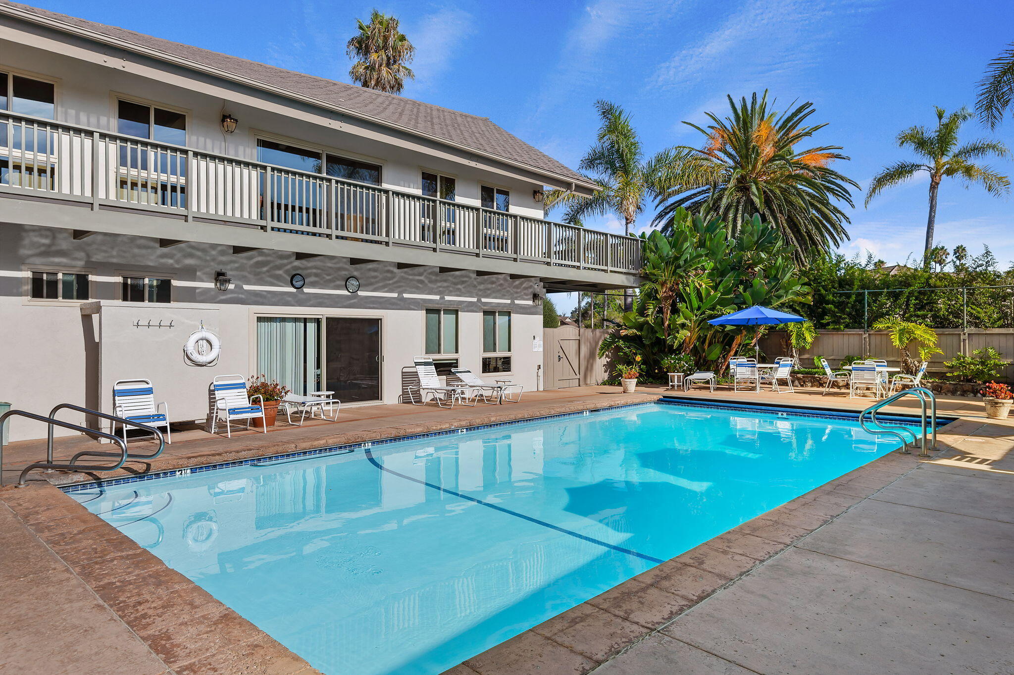 5796 Encina Road, Unit 2 Goleta, CA 93117 - Photo 24 of 38 Pool