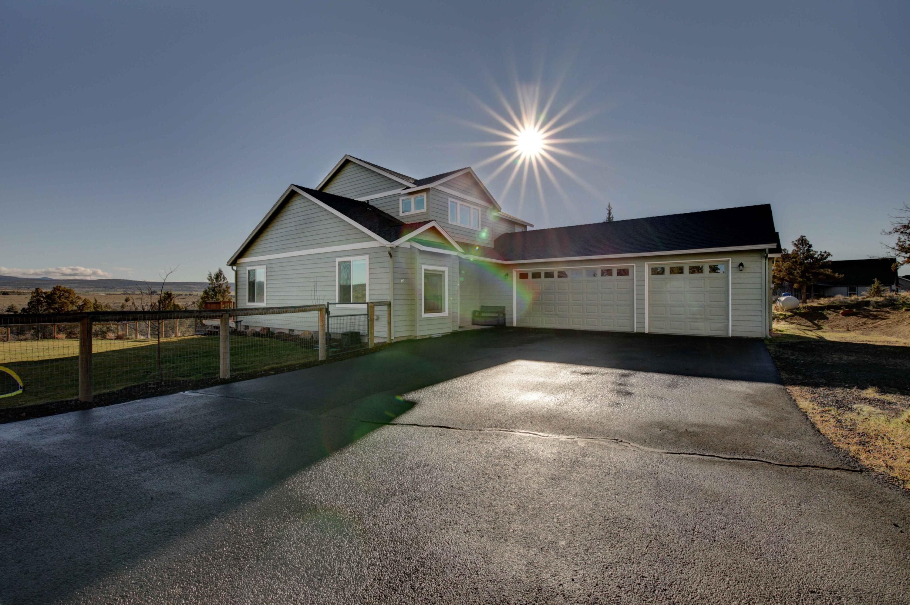 845 Southeast Rodeo Lane Madras, OR 97741 - Photo 1 of 36 845 SE Rodeo Ln-37