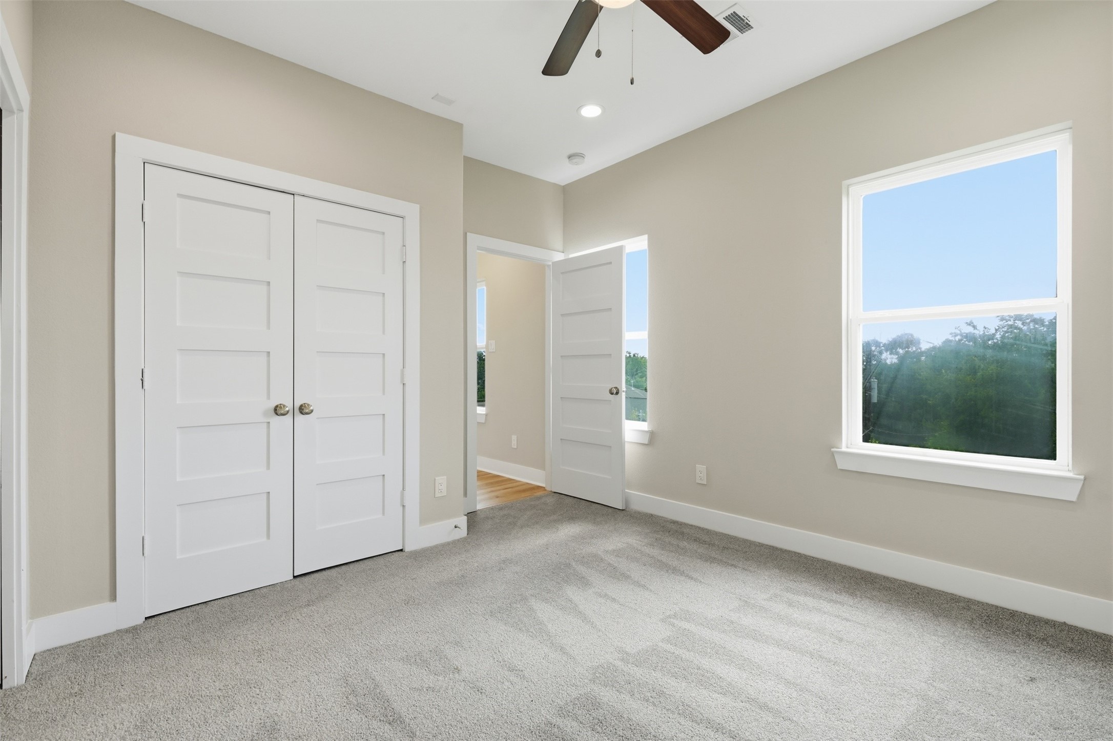 3913 Griggs Road Houston, TX 77021 - Photo 14 of 23 Gallery Image 14