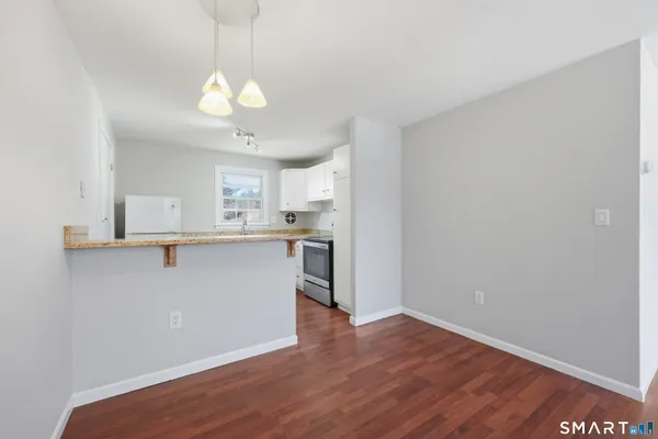 $189,900 | 6 Grandview Drive, Unit 25D, Farmington, CT 06032