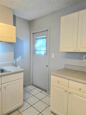 $1,500 | 4004 36th Street West, Bradenton, FL 34205