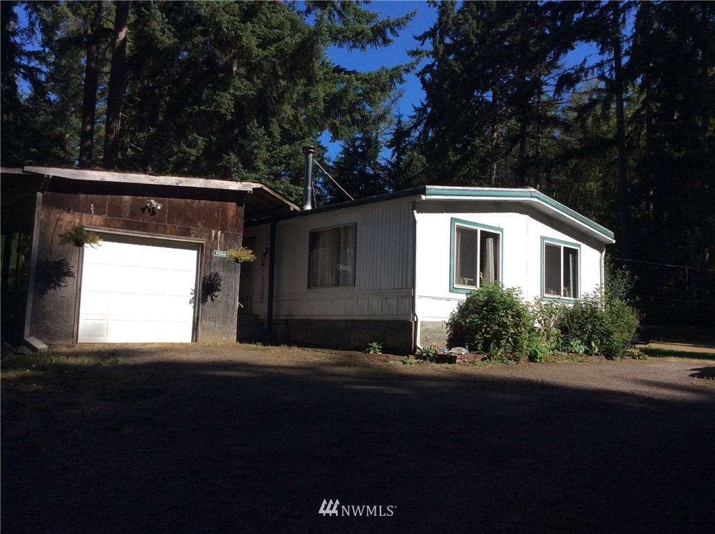 9604 Northeast Wyant Road Kingston, WA 98346 - Photo 2 of 21 Gallery Image 2