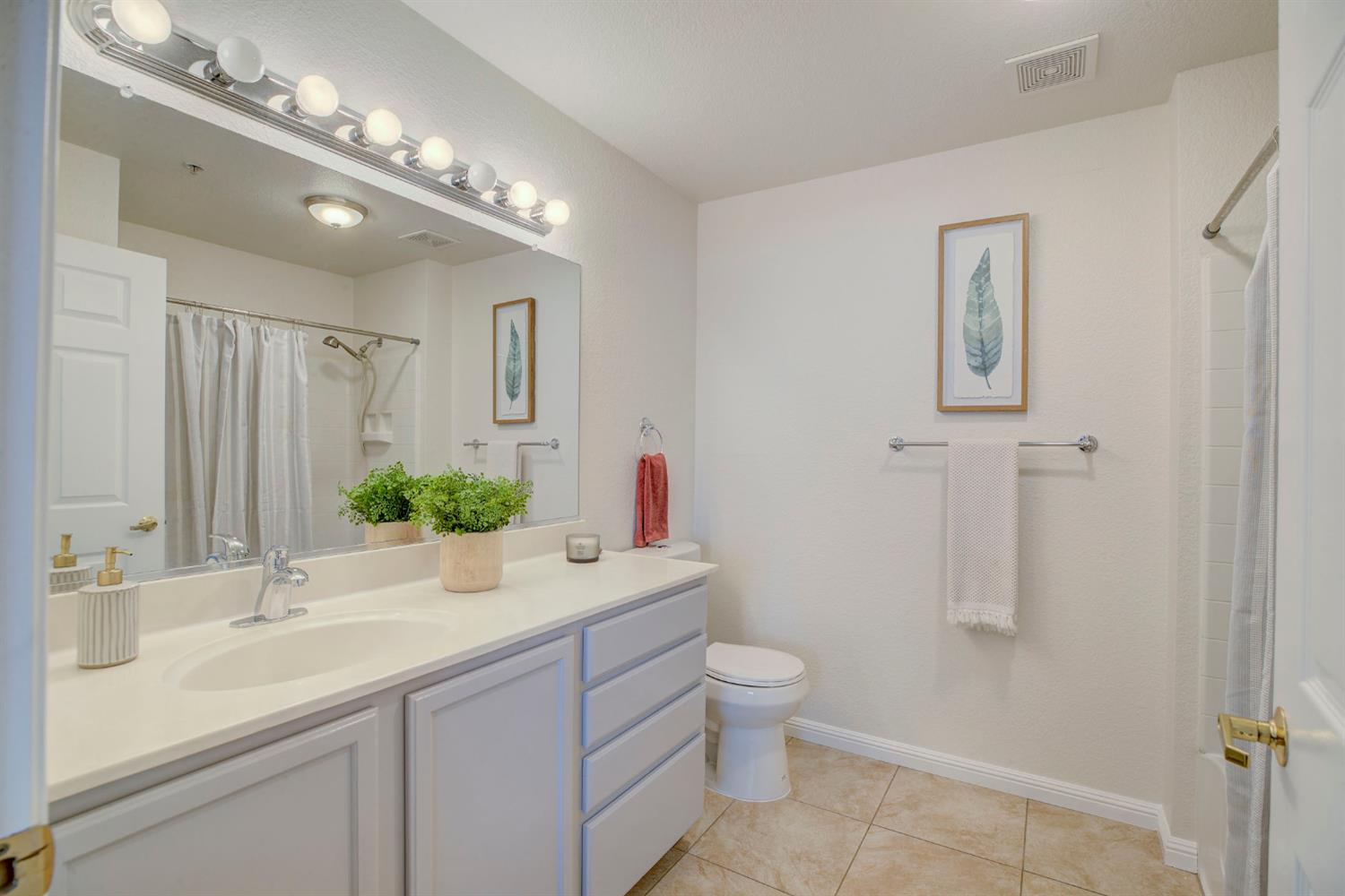 8020 Walerga Road, Unit 1223 Antelope, CA 95843 - Photo 14 of 26
