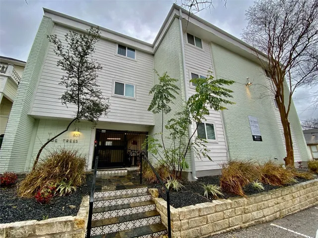 $1,895 | 807 Blanco Street, Unit 304, Austin, TX 78703
