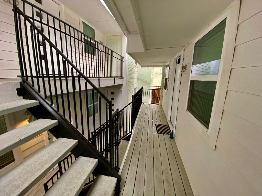 807 Blanco Street, Unit 304 Austin, TX 78703 - Photo 19 of 21