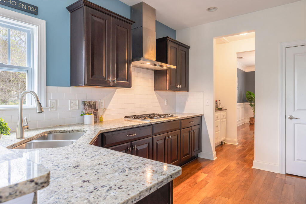 545 2 Mile Run Johns Island, SC 29455 - Photo 12 of 74 Kitchen