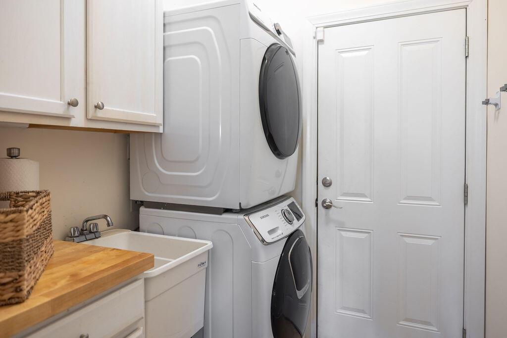 545 2 Mile Run Johns Island, SC 29455 - Photo 47 of 74 Laundry Room