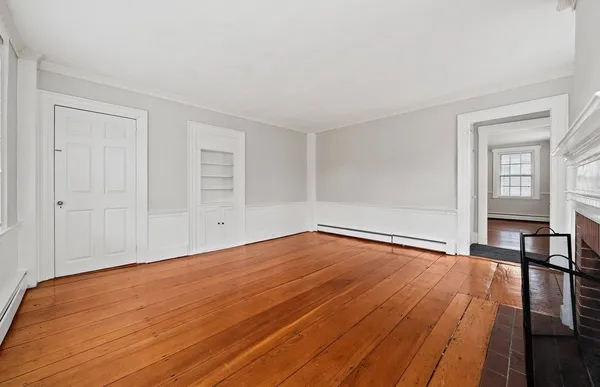 $2,800 | 249 North Street, Unit 1, Hingham, MA 02043
