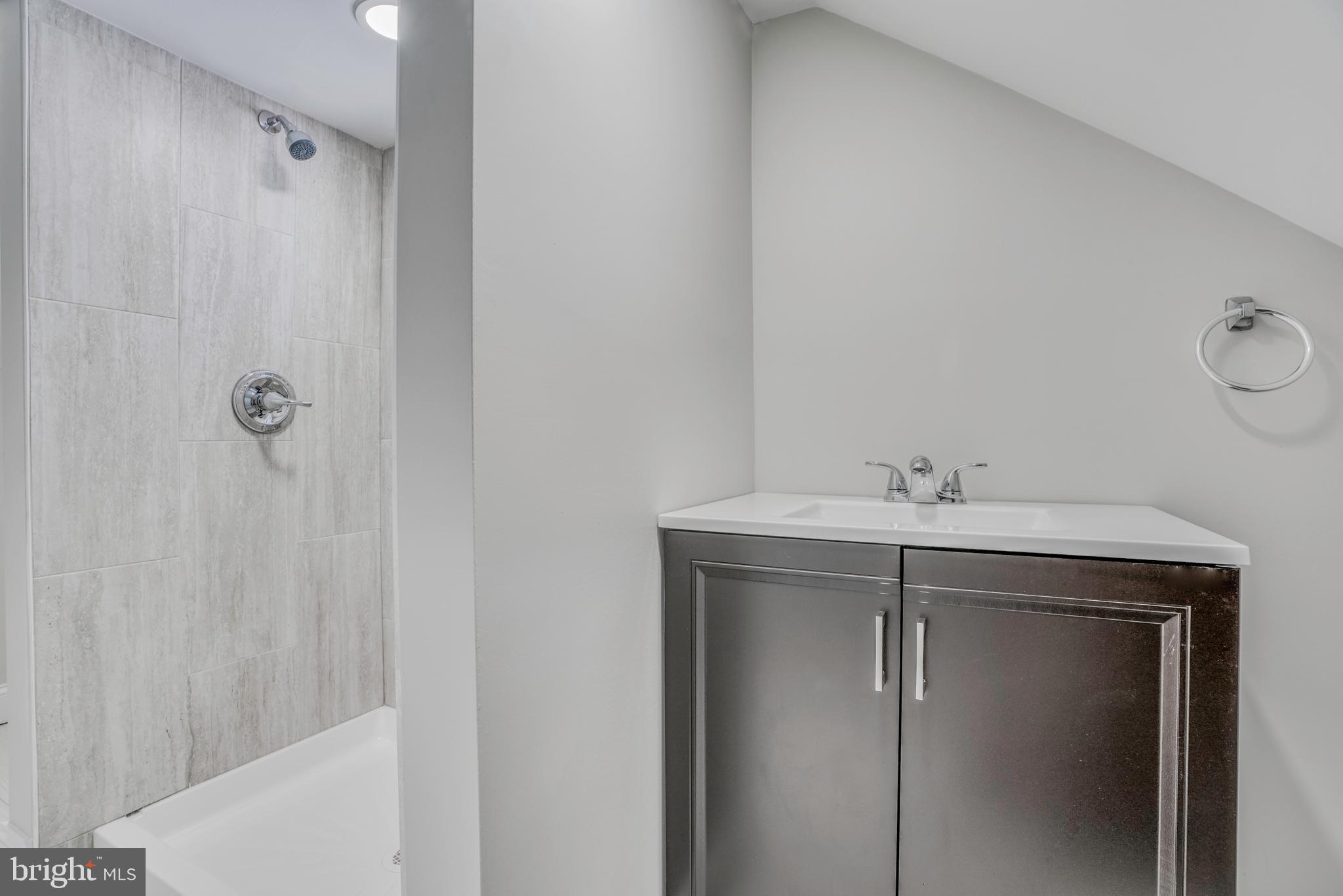 2209 Hammonds Ferry Road Baltimore, MD 21227 - Photo 29 of 47 Gallery Image 29