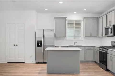 $2,050 | 1636 West Kerr Pass, Leander, TX 78641