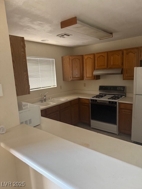 Undisclosed Address Las Vegas, NV 89119 - Photo 5 of 8