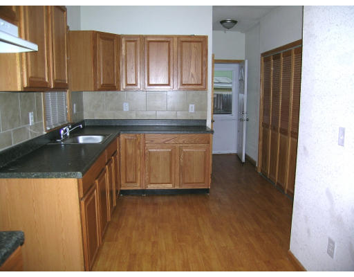 31-33 Hall Street Springfield, MA 01108 - Photo 2 of 6 Gallery Image 2