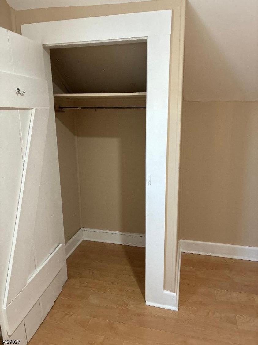 305 Penfield Place Dunellen, NJ 08812 - Photo 7 of 11 an empty room