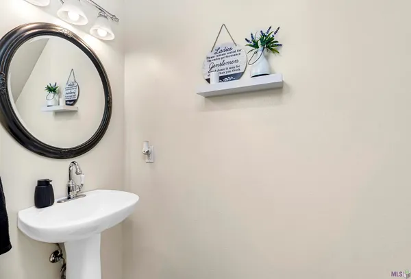 $389,900 | 8053 St Claude Drive, Ventress, LA 70783