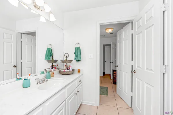 $389,900 | 8053 St Claude Drive, Ventress, LA 70783