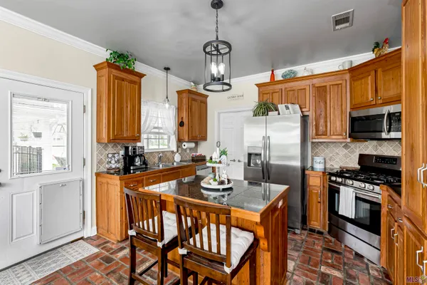 $389,900 | 8053 St Claude Drive, Ventress, LA 70783